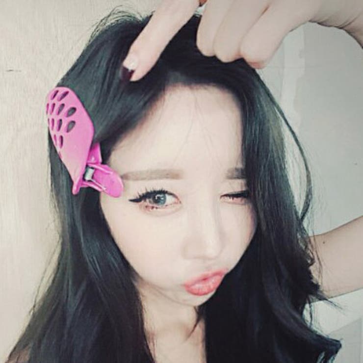 ワイドなヘアクリップで前髪ドライが簡単に 前髪ブローをより簡単にしてくれる前髪 固 品番 Kw Kawaicat カワイキャット のレディースファッション通販 Shoplist ショップリスト