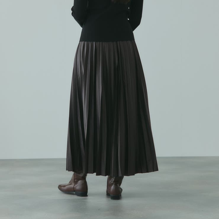 レザーライクジョーゼットプリーツスカート≪手洗い可能≫ | VICKY | 詳細画像2 
