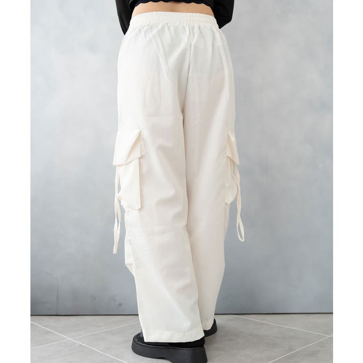 サイドポケット ドロスト カーゴ ワイドパンツ | SHUSHU | 詳細画像9 