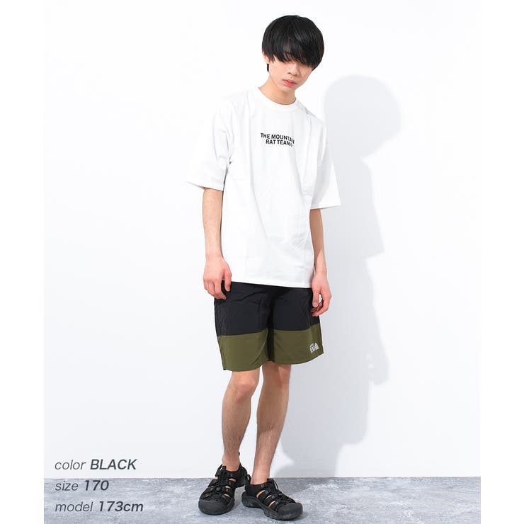 ブラック