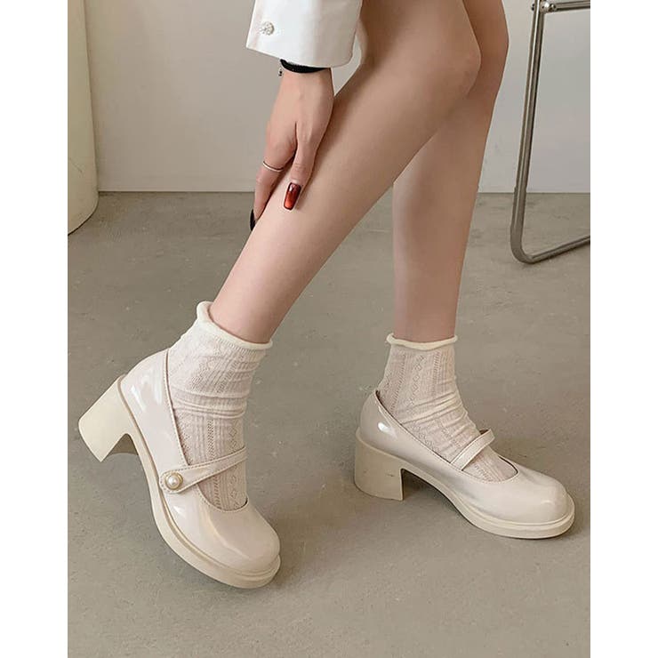 ストラップエナメルパンプス 5サイズ 靴[品番：IK000007425