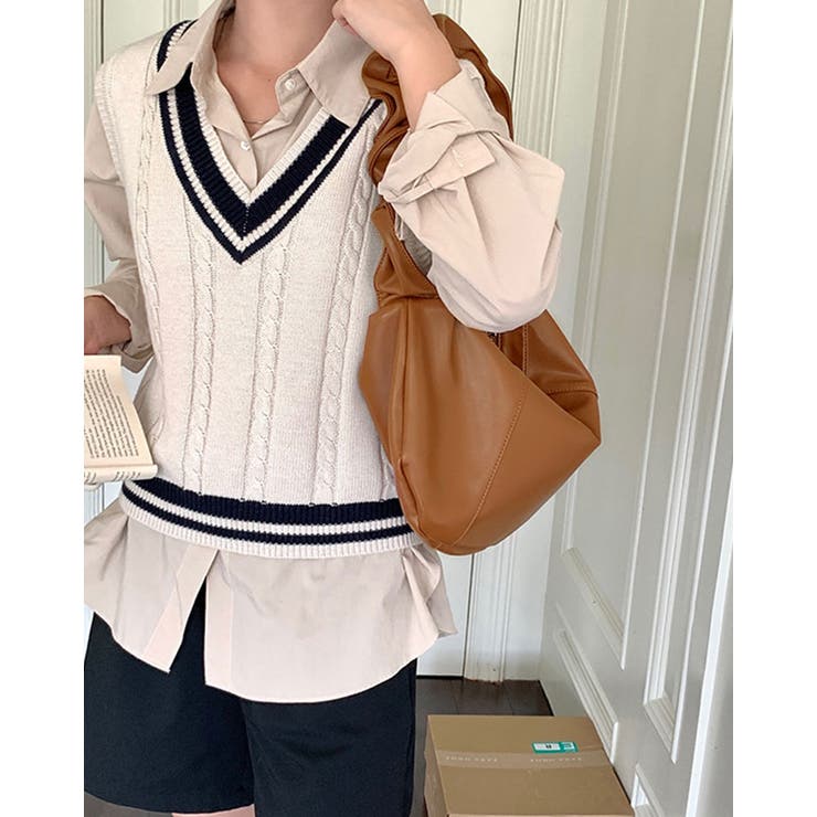 くしゅくしゅストラップハーフムーンバッグ 鞄 かばん[品番 くしゅくしゅストラップハーフムーンバッグ 鞄 かばん[品番