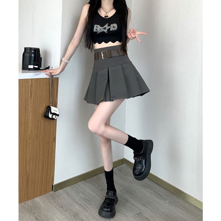 クレージュ 「リバースベルトミニ」スカート ベルトループ付きプリーツミニスカート ミニスカート プリーツ