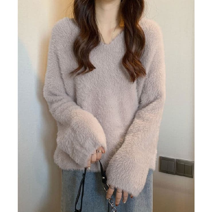 moment+（モーメントプラス）の「Vネックサイドスリットシャギーニットプルオーバー（ニット/セーター）」 - WEAR
