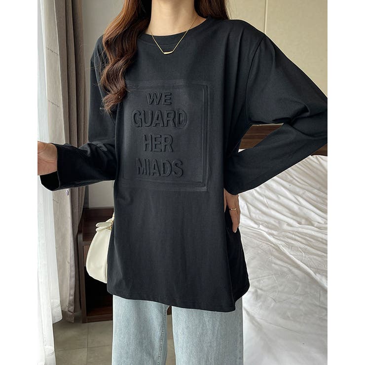 【メーカー包装済】 立体ロゴオーバーサイズロンT トップス ロゴTシャツ[品番 トップス