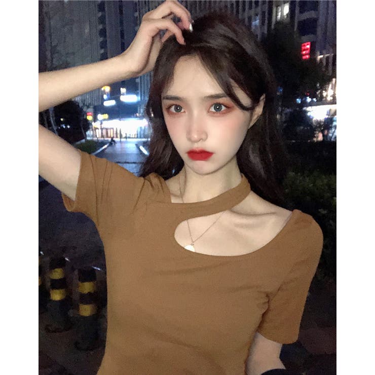 【超美品】EZUMiアシンメトリートップス(送料込) アシンメトリーショート丈トップス トップス Tシャツ[品番