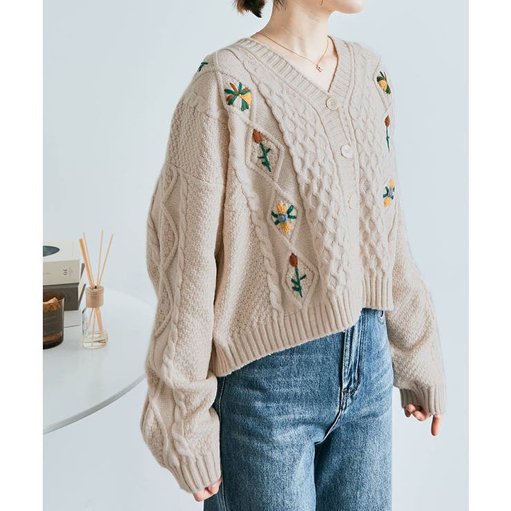 ハンドステッチニットキャミ＆カーデセット（BEIGE） - PINUE