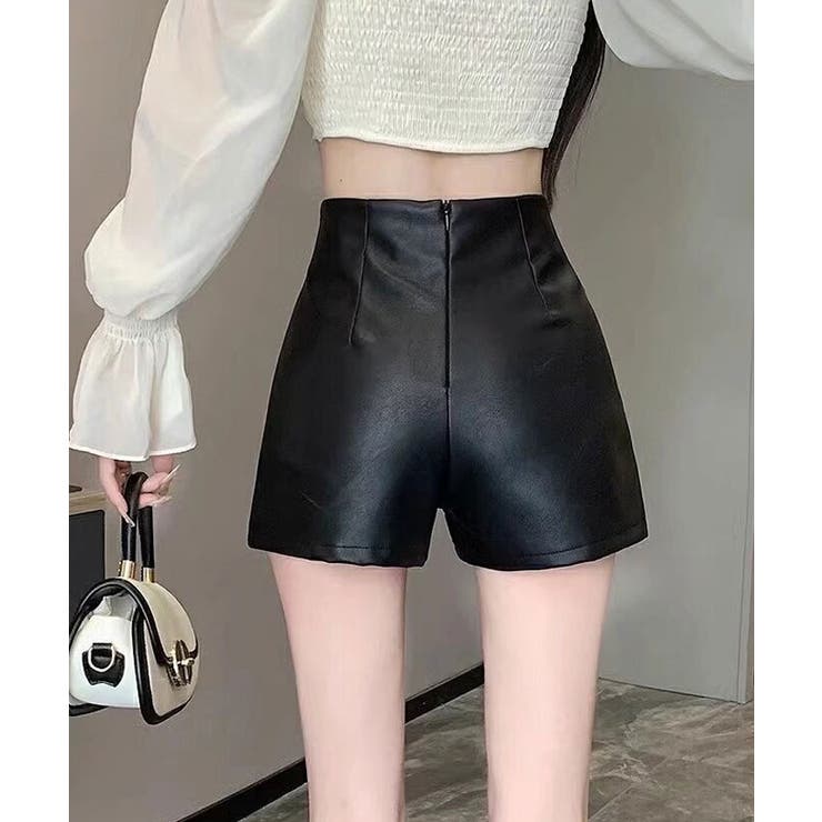 ハイウエストフェイクレザーショートパンツ ボトムス フェイク
