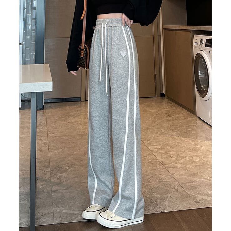☆開店セール☆ 新品未使用 美品 グッチ サイドライン ブーツカットパンツ ☆開店セール☆ 新品未使用 美品 グッチ サイドライン ブーツ