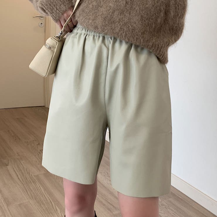 フェイクレザー切りっぱなしショートパンツ 2サイズ ボトムス[品番：IK000007521]｜kirakiraShop  （キラキラショップ）のレディースファッション通販｜SHOPLIST（ショップリスト）