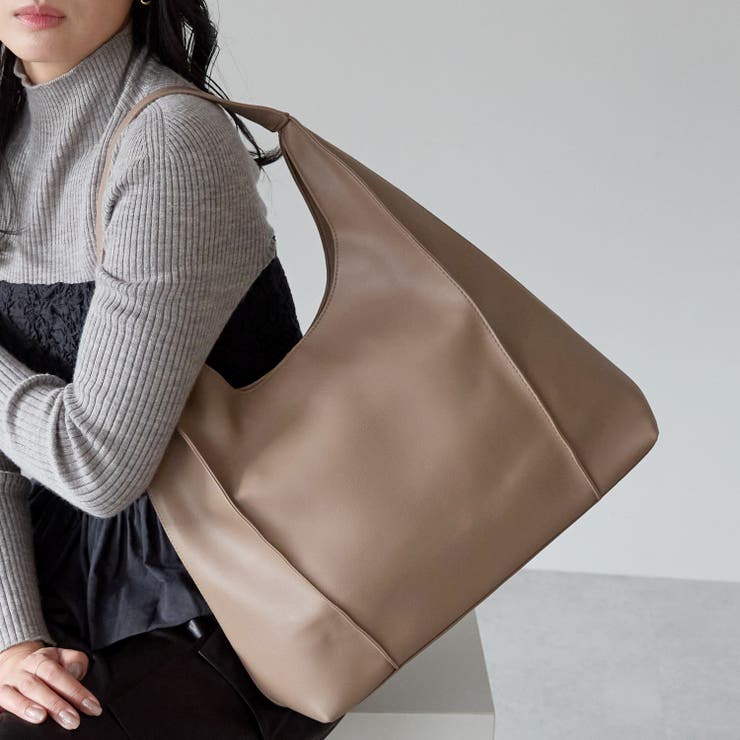 ベージュ | ワンハンドルトートバッグ ピンタック 軽量 | GUSCIO