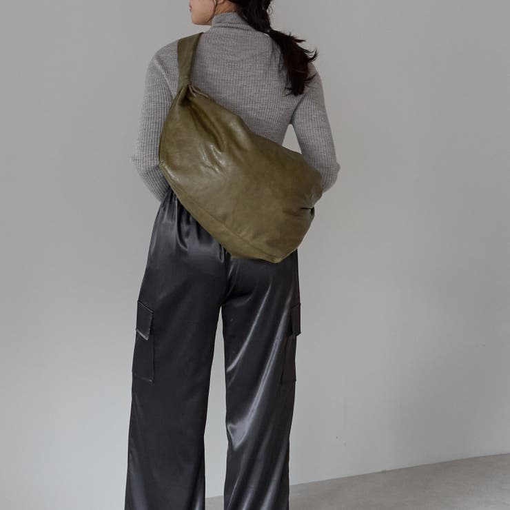 バルーン型ショルダーバッグ アンティーク風PUレザー 通勤 | GUSCIO | 詳細画像28 