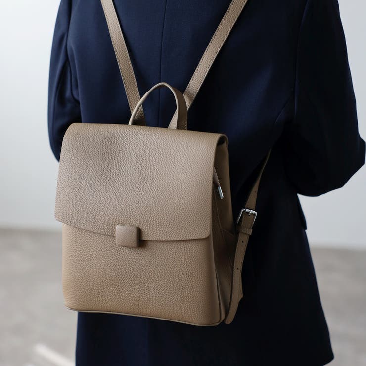 ベージュ | 牛革 リュックサック バックパック | GUSCIO