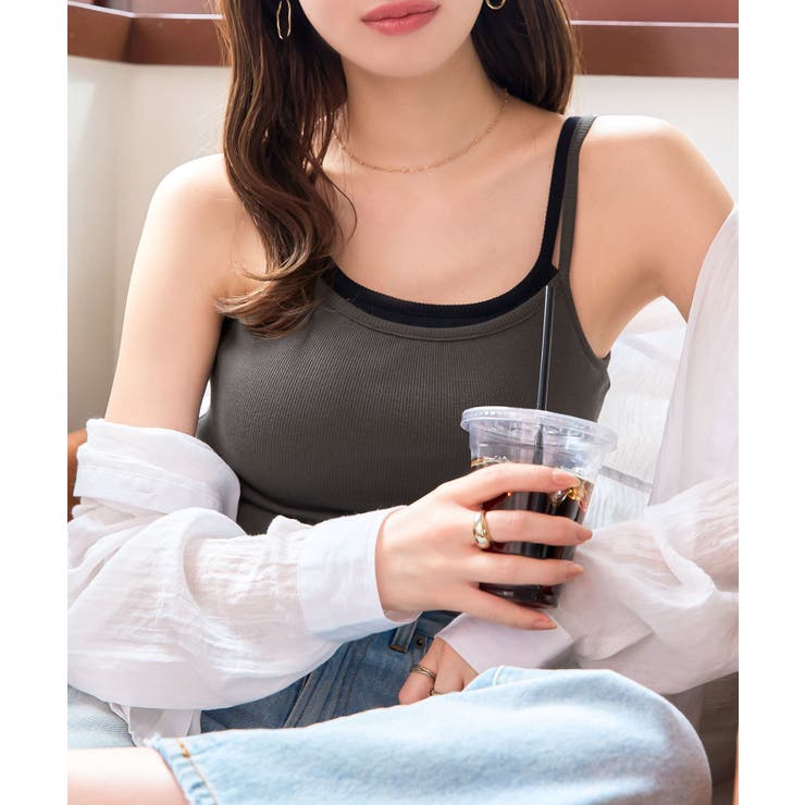 チャコール×ブラック