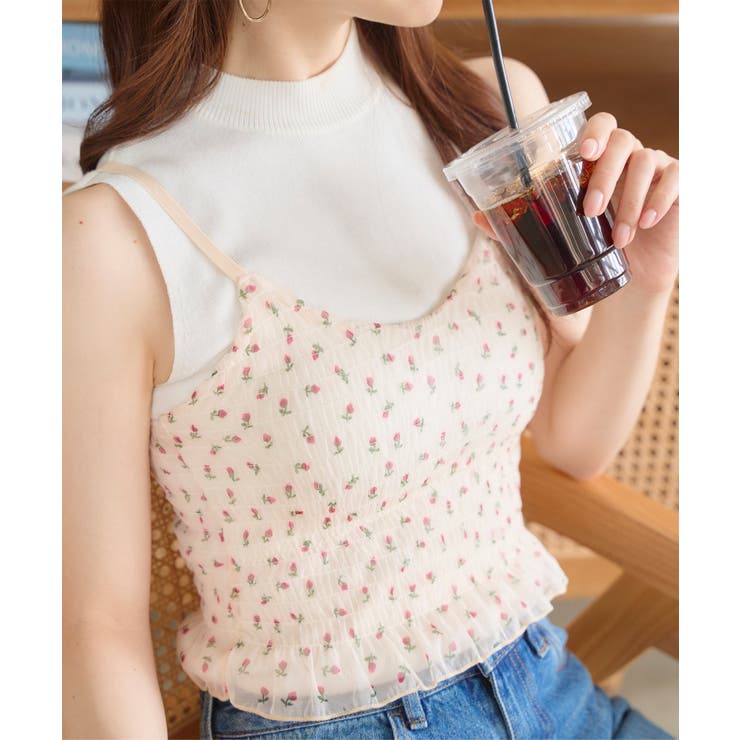 オフホワイト | カップ付き小花柄シャーリングキャミ［C7527］ | KOBE LETTUCE