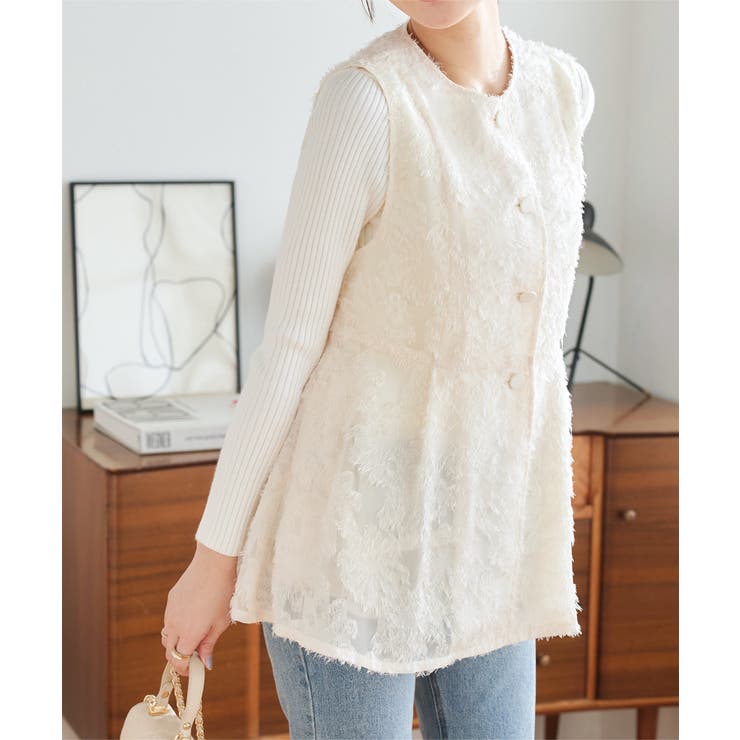 【sheller】シェリエ♥バッグジップペプラムトップス　ホワイト sheller シェリエ バッグジップペプラムトップス 白 - メルカリ