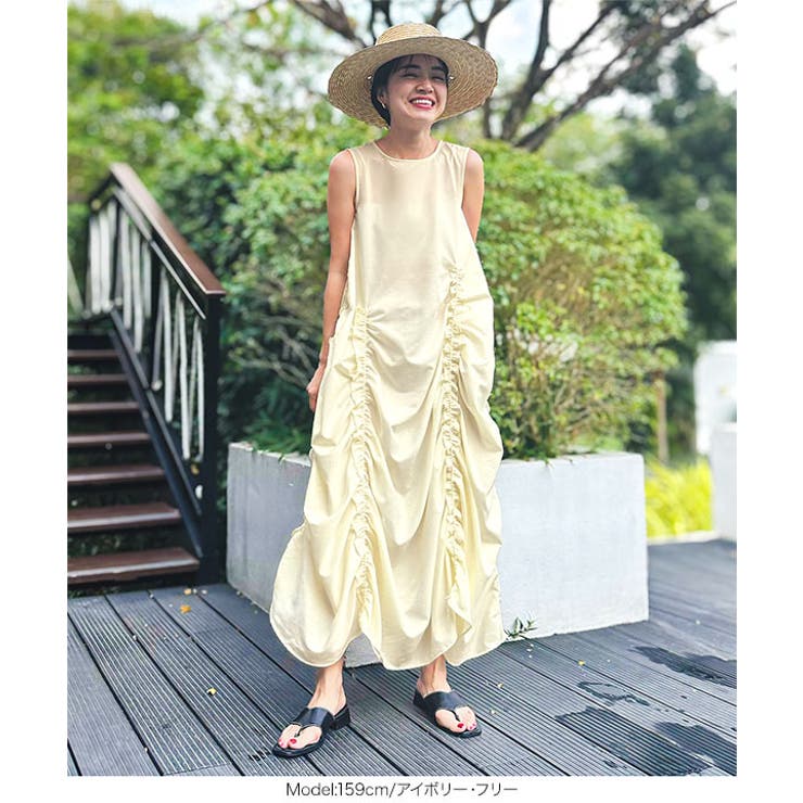 キャサリン妃愛用♪【HOBBS】高級シルク◇フローラルワンピース キャサリン妃愛用♪【HOBBS】高級シルク◇フローラルワンピース