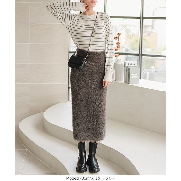 DESCENTEゴルフ　シャギーニットニットスカートセット売りMサイズ DESCENTEゴルフ シャギーニットニットスカートセット売りMサイズ