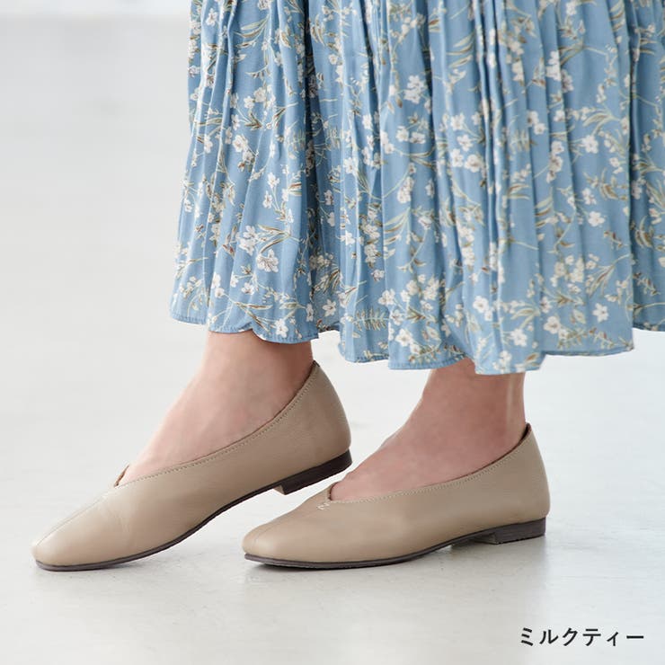 ミルクティー | スクエアトゥ Vカット シューズ | La luna 