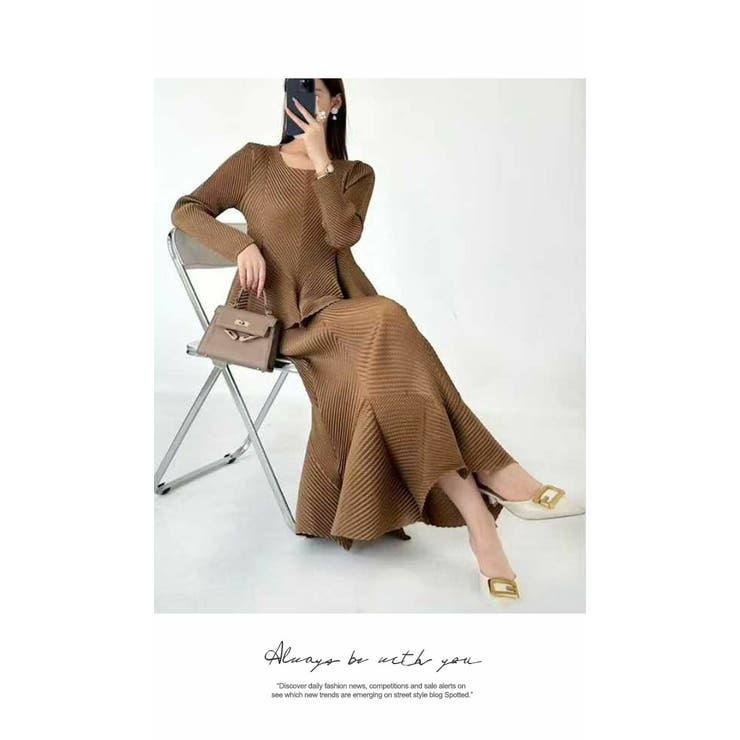 ワンピース 重ね着 ロング丈 膝下 プリーツ 長袖 エレガント フリーサイズ | LATTE | 詳細画像3 