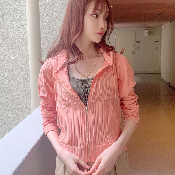 【韓国発】変形プリーツリラクシングパーカー レディースファッション通販 トップス | LAYLA | 詳細画像1 