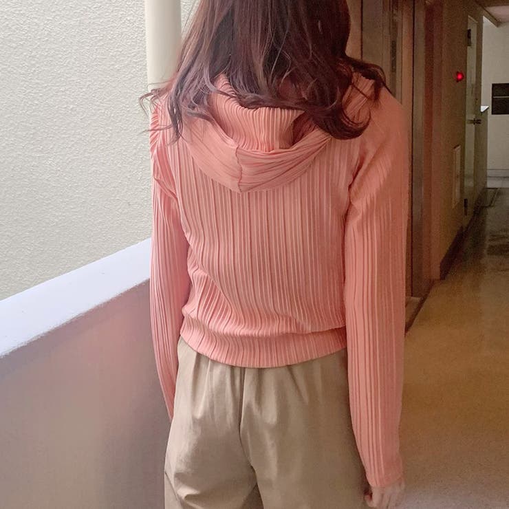 【韓国発】変形プリーツリラクシングパーカー レディースファッション通販 トップス | LAYLA | 詳細画像2 