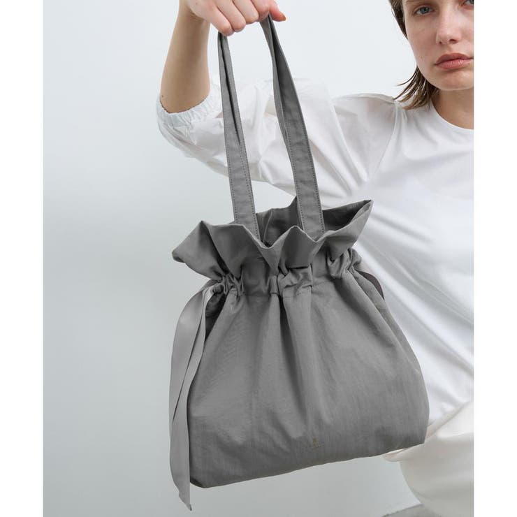 巾着トート[品番：LAVW0016502]｜LANVIN en Bleu（ランバンオン