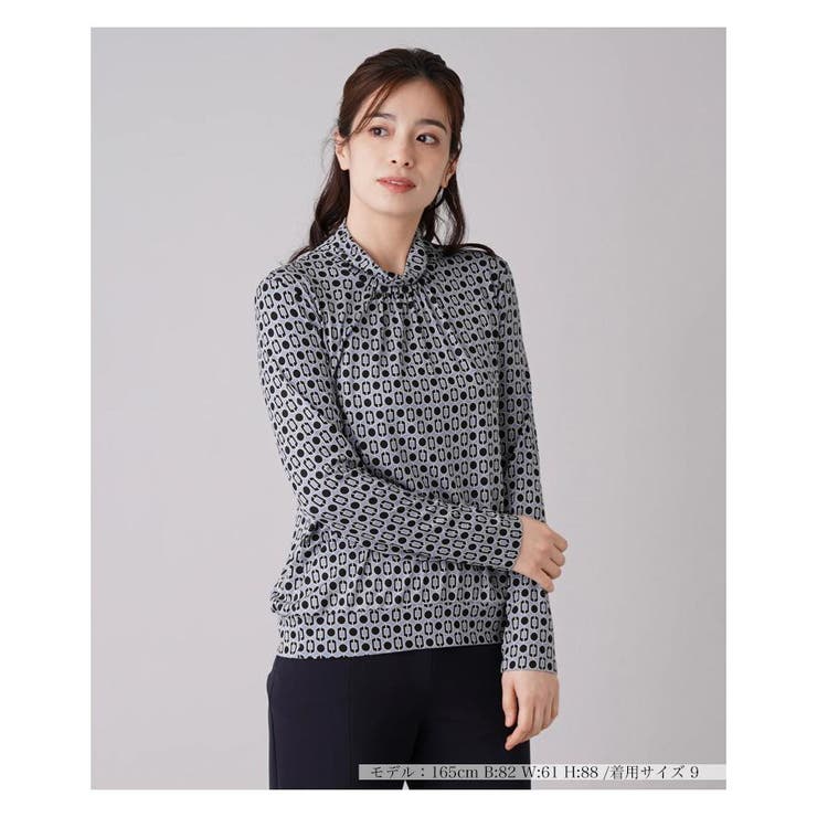 幾何学柄ハイネックカットソー[品番：LAVW0005523]｜Leilian（レリアン