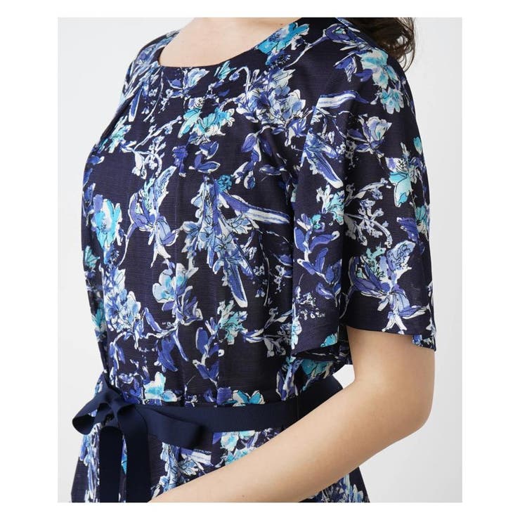 フラワープリント半袖ワンピース[品番：LAVW0015855]｜Leilian PLUS  