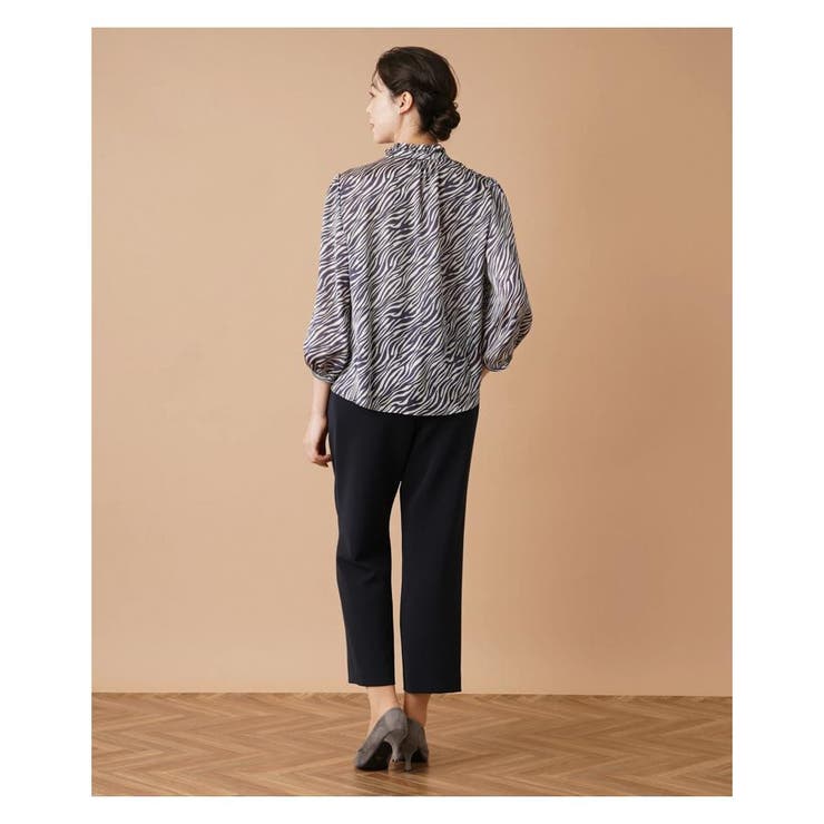 定価6.4万☆レリアン Leilian シルク100% 花柄　フリル　ブラウス ゼブラ柄フリルカラーブラウス[品番：LAVW0011296]｜Leilian PLUS