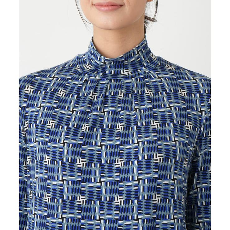 幾何学柄ハイネックカットソー[品番：LAVW0019313]｜Leilian（レリアン