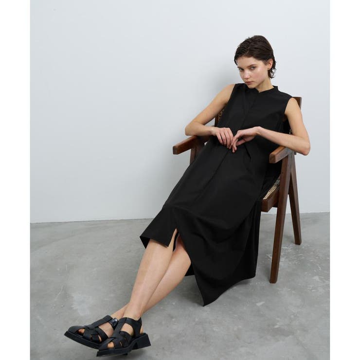 レザーグルカサンダル[品番：LAVW0014204]｜LANVIN en Bleu