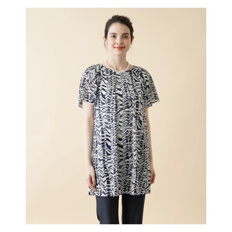 大きいサイズ13+ レリアン　幾何学模様　チュニックブラウス　日本製 幾何学柄チュニックブラウス[品番：LAVW0009294]｜Leilian（レリアン