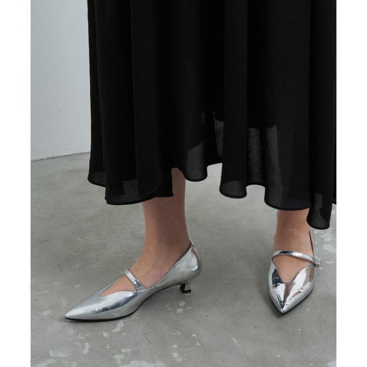 ポインテッドトゥパンプス[品番：LAVW0016635]｜LANVIN en Bleu