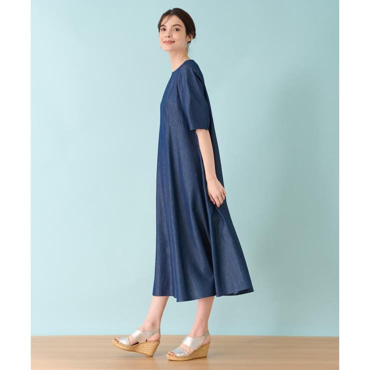 極美品 レリアン 13+ デニム風ワンピース 大きいサイズ 膝下丈 洗える 紺 洗えるデニム調ワンピース[品番：LAVW0014011]｜Leilian（レリアン