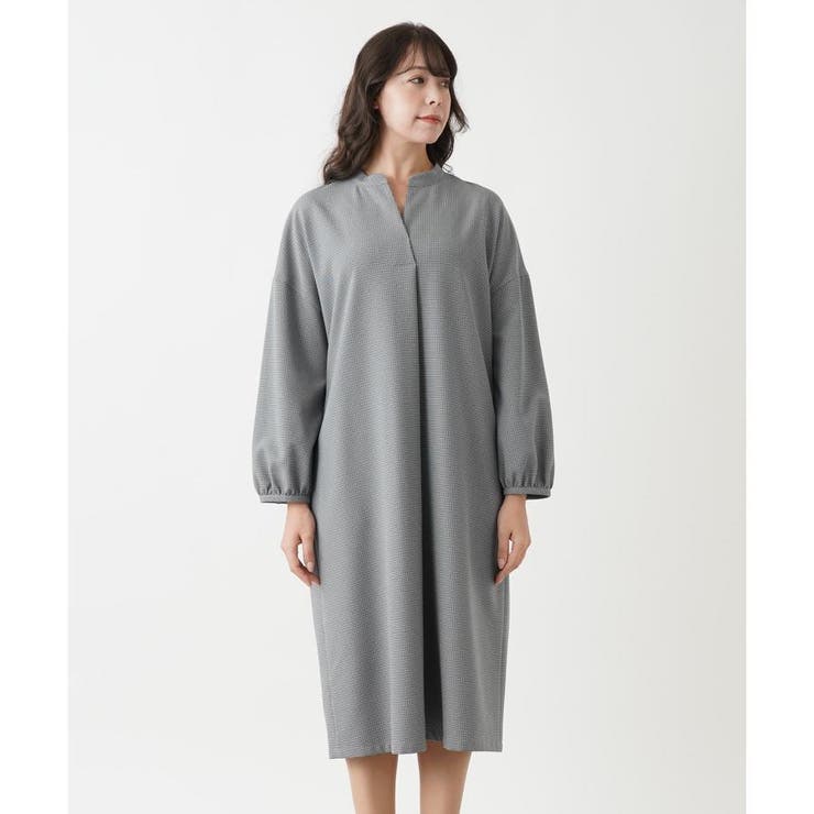 Leilianレリアン　スキッパーネックワンピース　13＋ Leilianレリアン スキッパーネックワンピース 13＋ プリントV