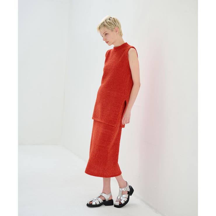 ループヤーンノースリーブニット[品番：LAVW0014311]｜LANVIN en