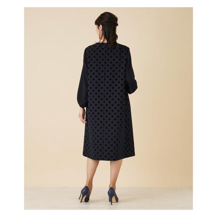 フロッキードット切替ワンピース[品番：LAVW0006725]｜Leilian PLUS