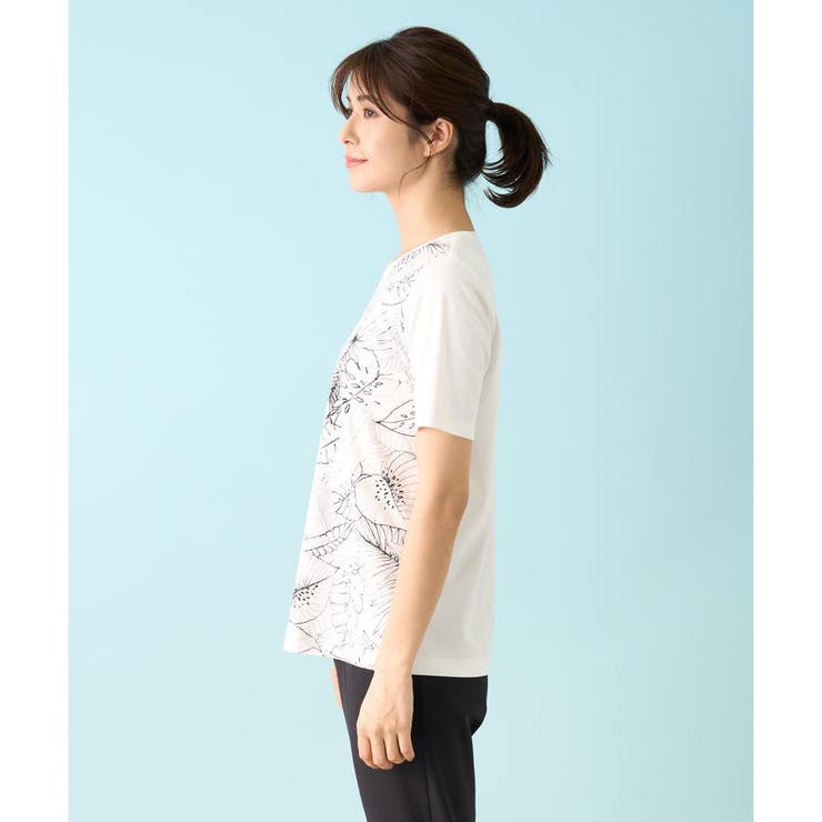 リーフ柄Tシャツ[品番：LAVW0015281]｜Leilian（レリアン）の