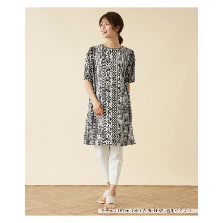 Leilian レリアン総柄チュニックブラウス 店舗人気】チュニックブラウス【プラス企画】|レリアン プラス