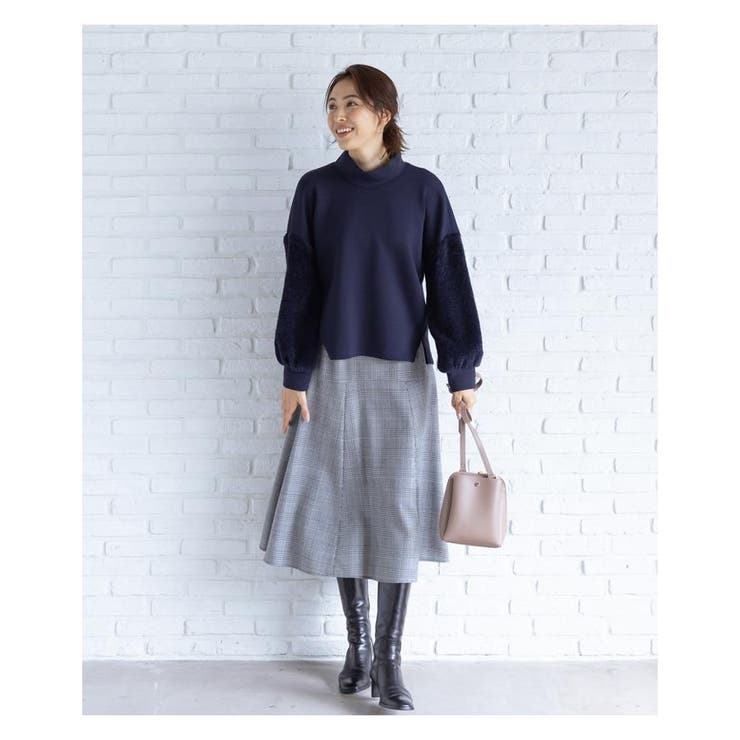 袖切替ハイネックプルオーバー[品番：LAVW0011669]｜Leilian（レリアン