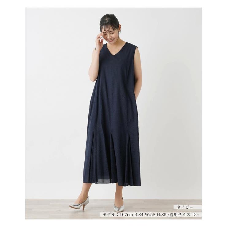Vネックノースリーブロングワンピース[品番：LAVW0016102]｜Leilian