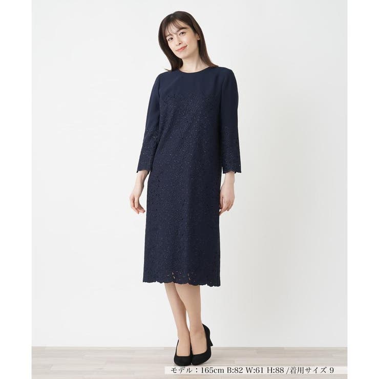 【新品】定価88,000円　レリアン　刺繍セレモニーワンピース　グレー　9号 ライン刺繍ワンピース / GRACE CONTINENTAL | GRACE CONTINENTAL