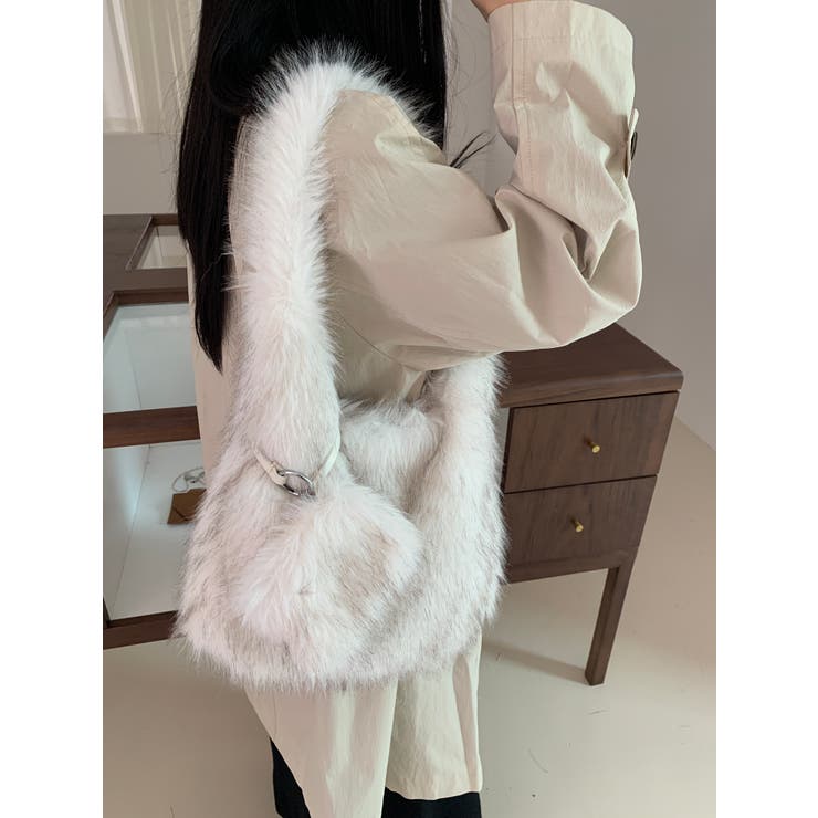 WHITE | エコファーハンドバック | LETee