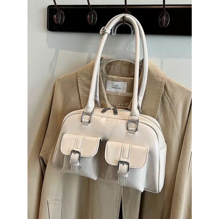 WHITE | 合皮ショルダーバッグ | LETee