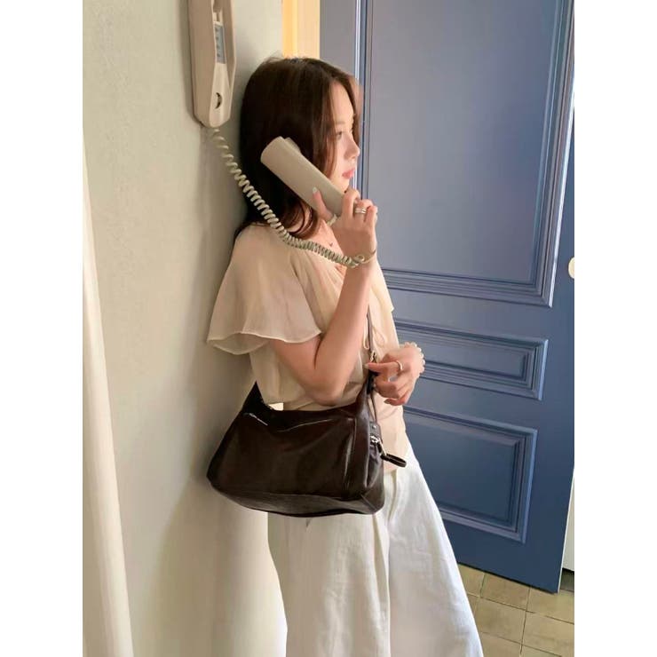 BROWN | 合皮ショルダーバッグ | LETee