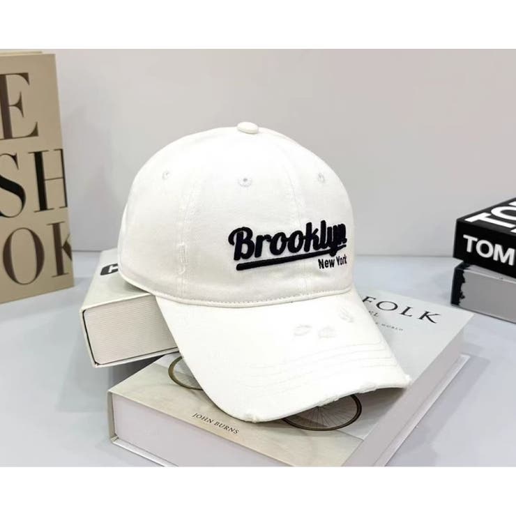 WHITE | BROOKLYN刺繍CAP | LETee