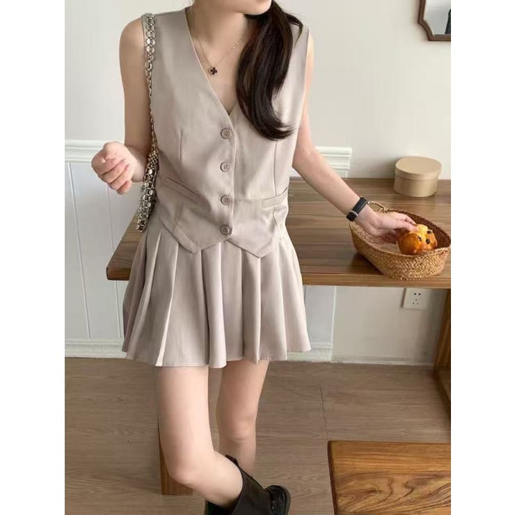 ページ限定特価1セットのみ♡新品☆半袖トップスとショートパンツのセット♡送料込 バイカラーショートパンツセットアップ 2色展開 | celeste