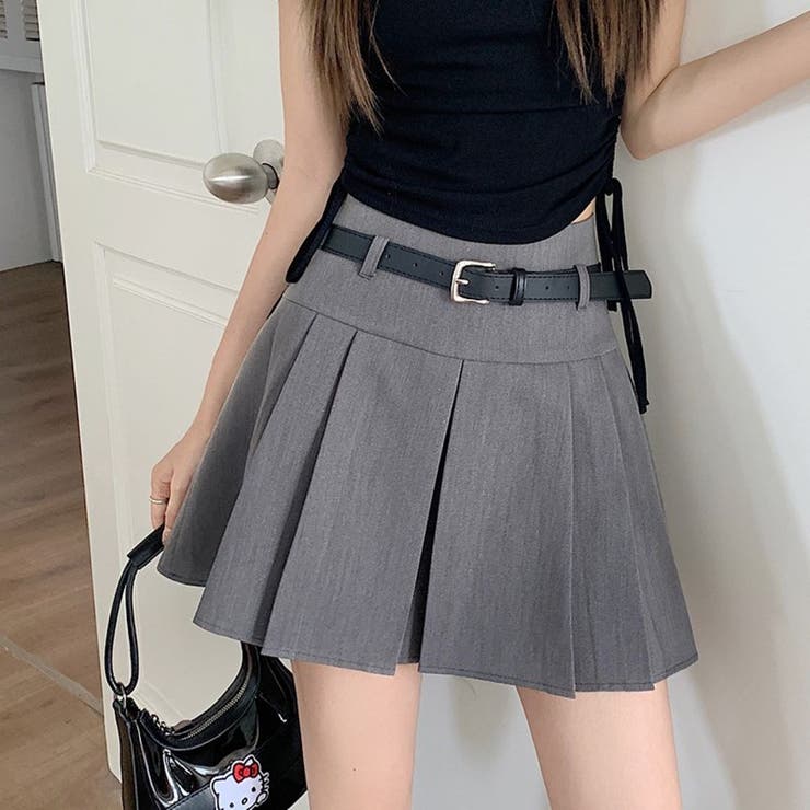 美品✨プラダスポーツ スカート ロゴ刻印ベルト 膝丈 ボックスプリーツ M 美品✨プラダスポーツ スカート ロゴ刻印ベルト 膝丈 ボックス