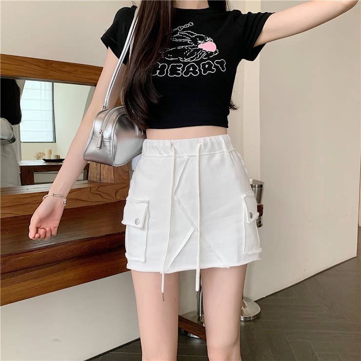 WHITE | 切りっぱなしデザインカーゴタイプミニスカート/インナーパンツ付 | LETee